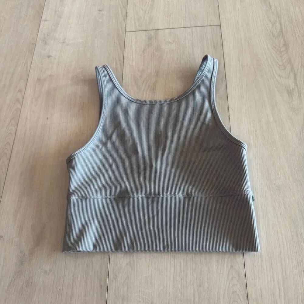 Lululemon women’s top size m